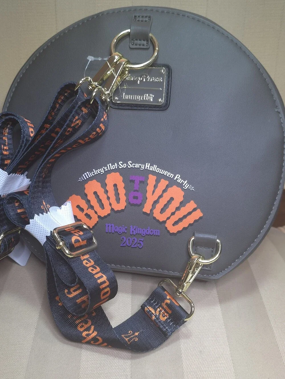 DISNEY IS NOT SO SCARY 2025 HALLOWEEN PARTY LOUNGE FLY BACKPACK SATCHEL PURSE